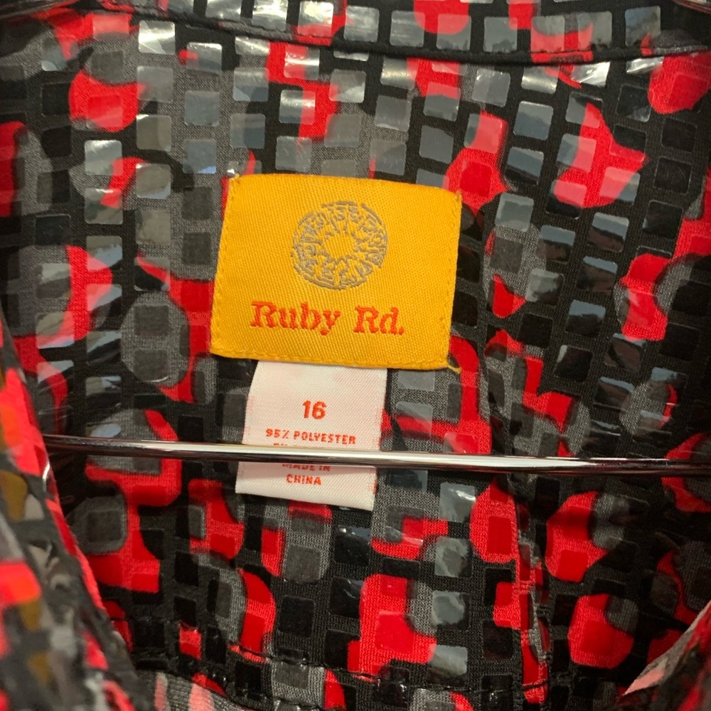 Ruby Rd. Red And Black Geometric Jacket - image 4
